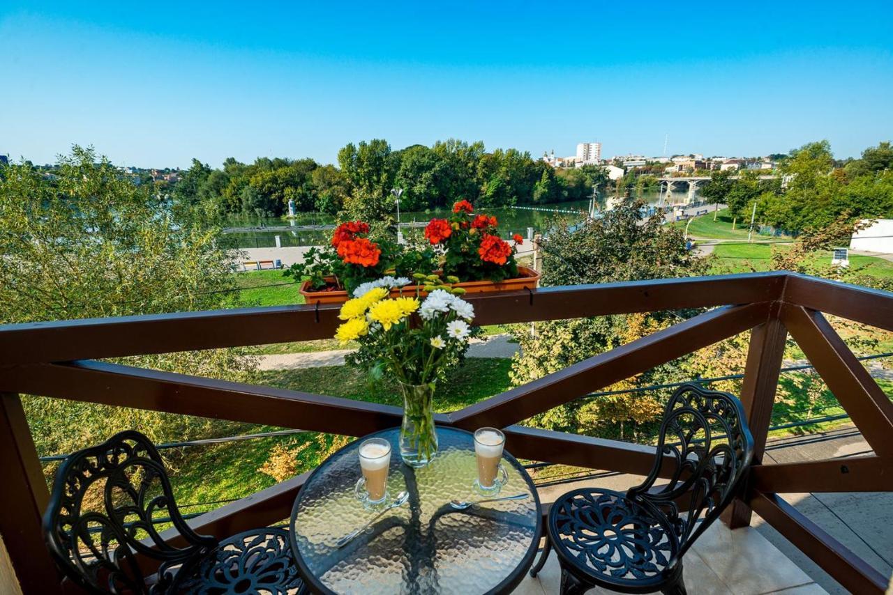 Guest House Shale Винница Экстерьер фото