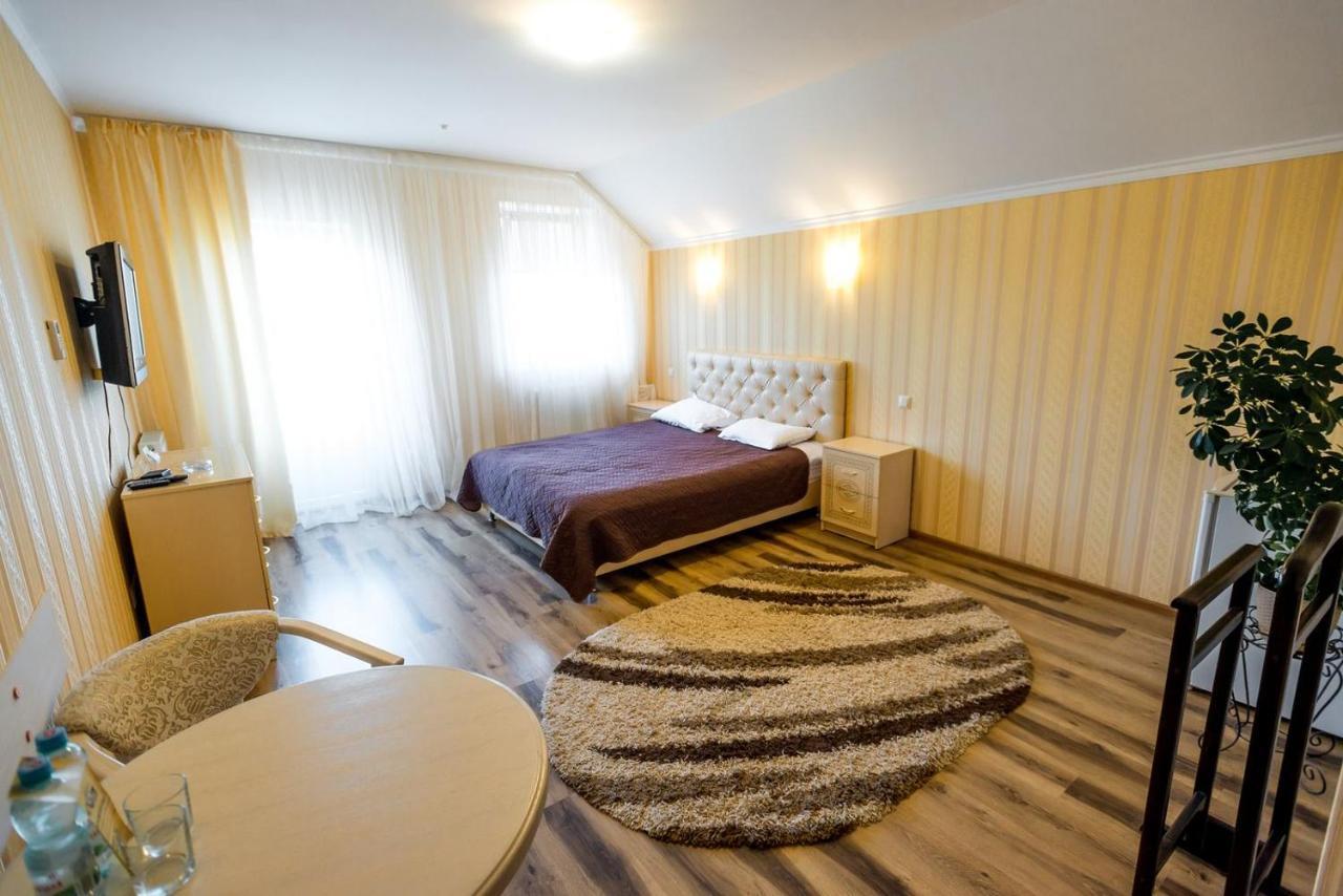 Guest House Shale Винница Экстерьер фото