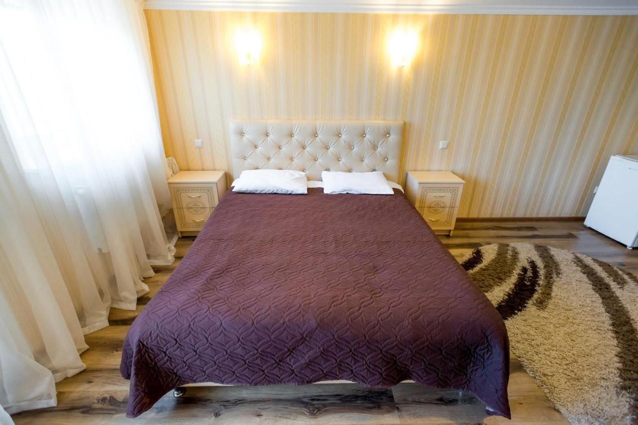 Guest House Shale Винница Экстерьер фото
